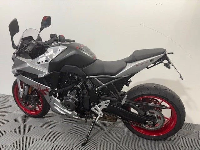 Angebot Suzuki GSX-8R Bild 3: Angebot Suzuki GSX-8R