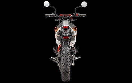 Neufahrzeug KTM 125 SMC R - Bild 6