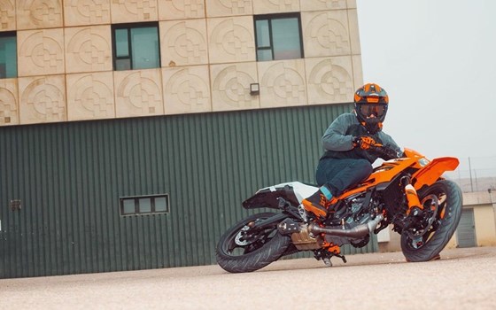 Neufahrzeug KTM 125 SMC R - Bild 7