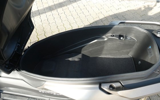 Neufahrzeug Kymco Downtown GT 350i TCS - Bild 10