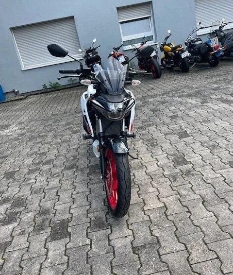 Angebot Suzuki GSX-S125 Bild 4: Angebot Suzuki GSX-S125