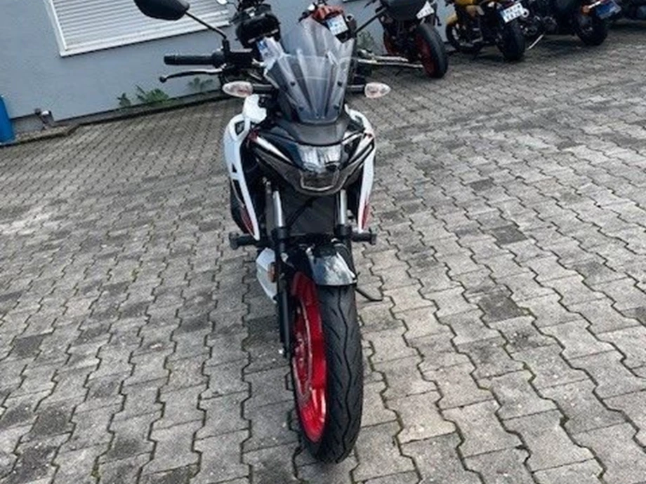 Angebot Suzuki GSX-S125 Bild 4: Angebot Suzuki GSX-S125