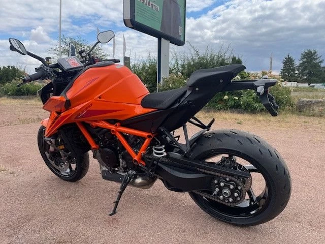 Angebot KTM 1390 Super Duke R EVO Bild 4: Angebot KTM 1390 Super Duke R EVO
