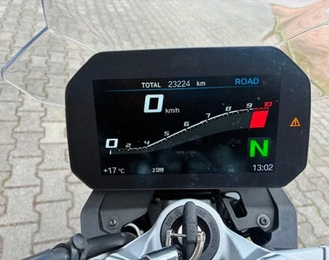 zum Vergrössern bitte anklicken!