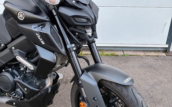 Gebrauchtmotorrad Yamaha MT-125 - Bild 3