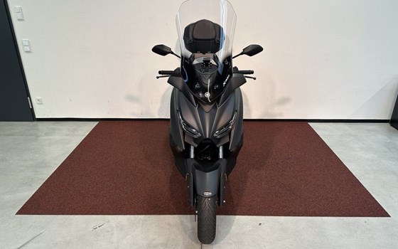 Gebrauchtmotorrad Yamaha XMAX 125 - Bild 3