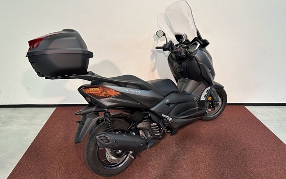 Gebrauchtmotorrad Yamaha XMAX 125 - Bild 8