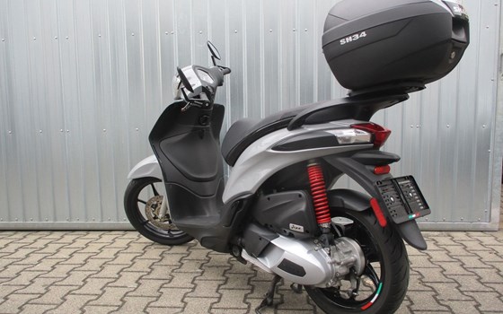 Gebrauchtmotorrad Piaggio Liberty 125 S - Bild 5