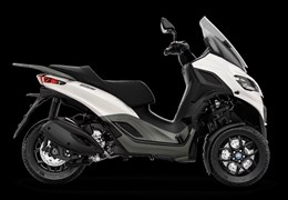 Neumotorrad Piaggio MP3 310