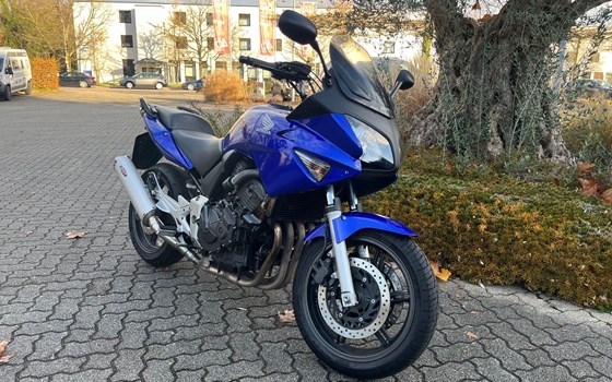 Gebrauchtmotorrad Honda CBF 600 S - Bild 3