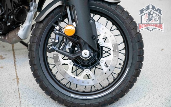 Gebrauchtmotorrad Husqvarna Svartpilen 125 - Bild 12