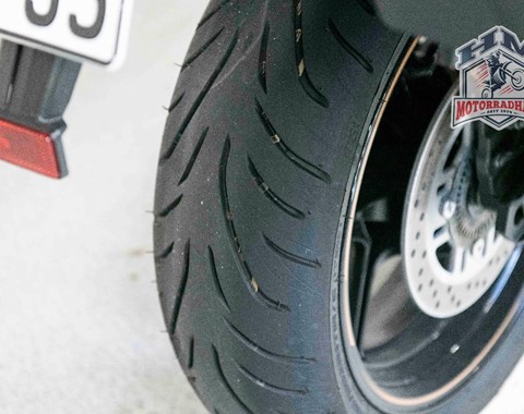 zum Vergrössern bitte anklicken!