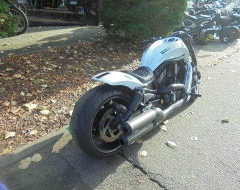 zum Vergrössern bitte anklicken!