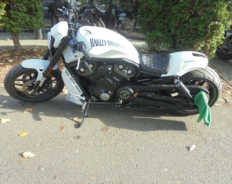 zum Vergrössern bitte anklicken!