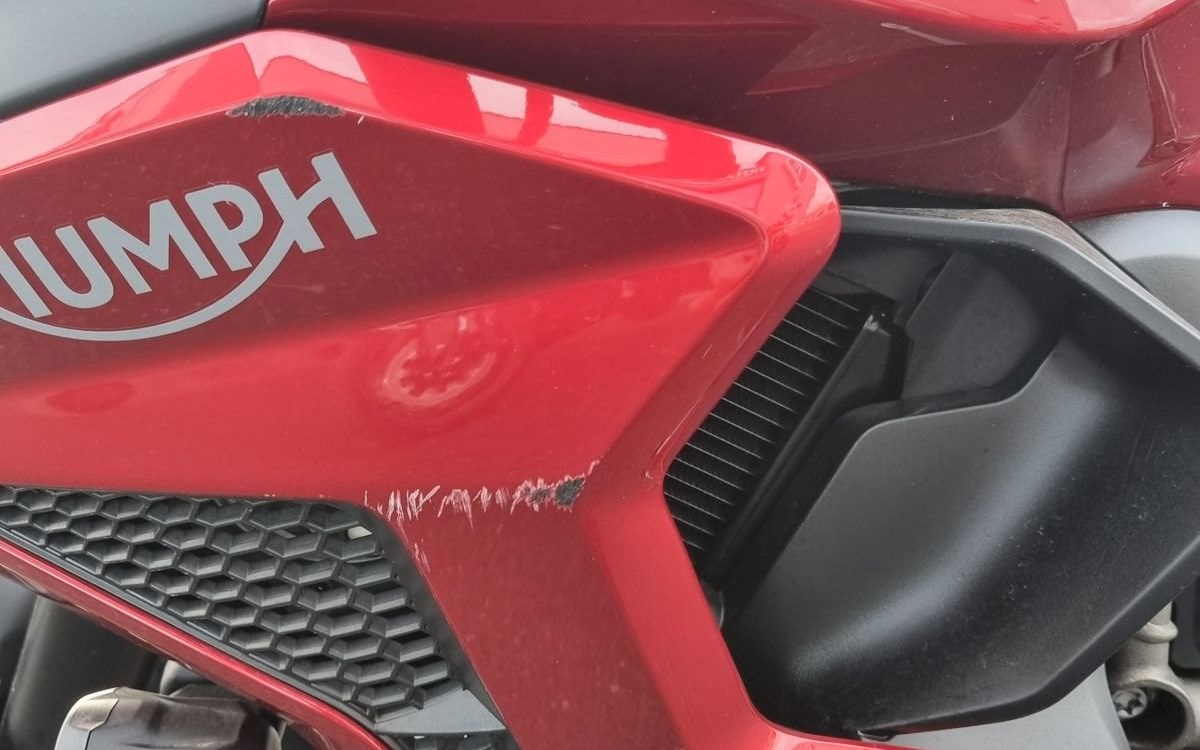 Zum Vergrößern bitte anklicken! Angebot Triumph Tiger 1200 GT PRO