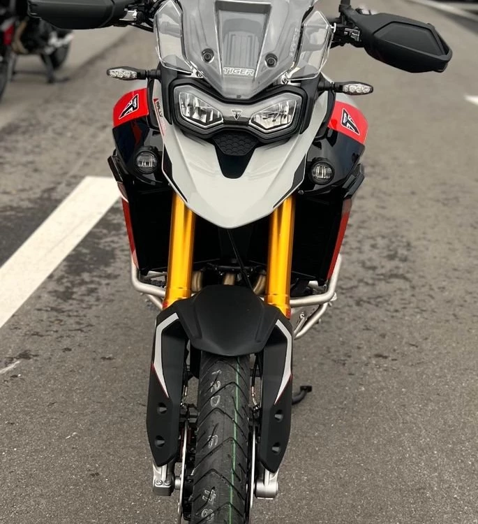 Zum Vergrößern bitte anklicken! Angebot Triumph Tiger 900 Rally Pro