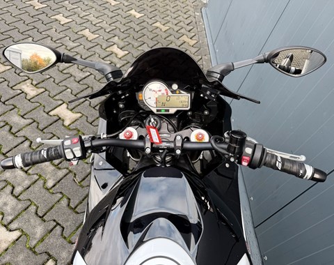 zum Vergrössern bitte anklicken!