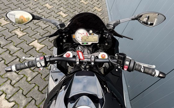 Gebrauchtmotorrad BMW S 1000 RR - Bild 4