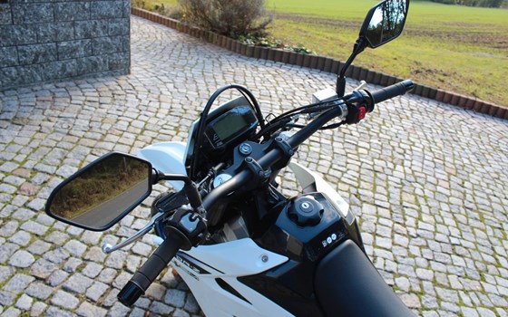 Neufahrzeug Suzuki DR-Z4SM - Bild 11