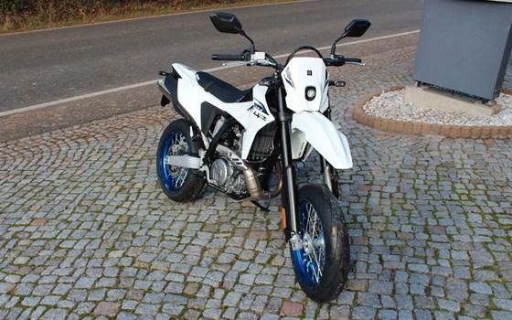 Neufahrzeug Suzuki DR-Z4SM - Bild 4