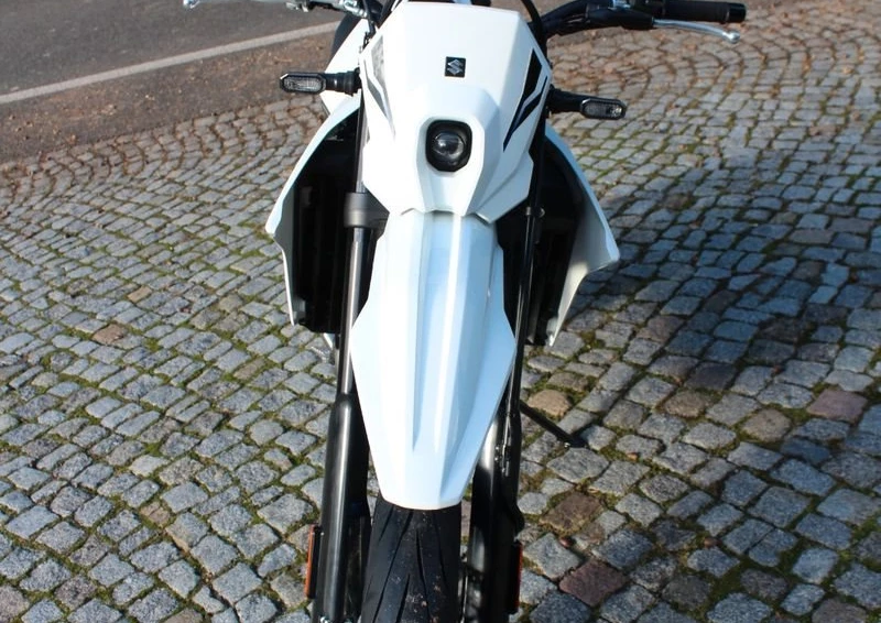 Angebot Suzuki DR-Z4SM Bild 9: Angebot Suzuki DR-Z4SM