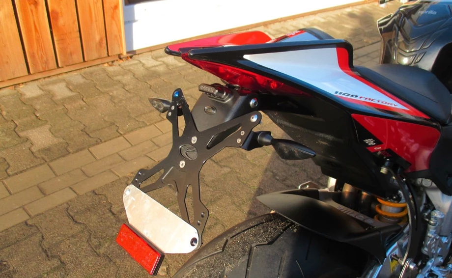 Angebot Aprilia Tuono V4 1100 Factory Bild 11: Angebot Aprilia Tuono V4 1100 Factory
