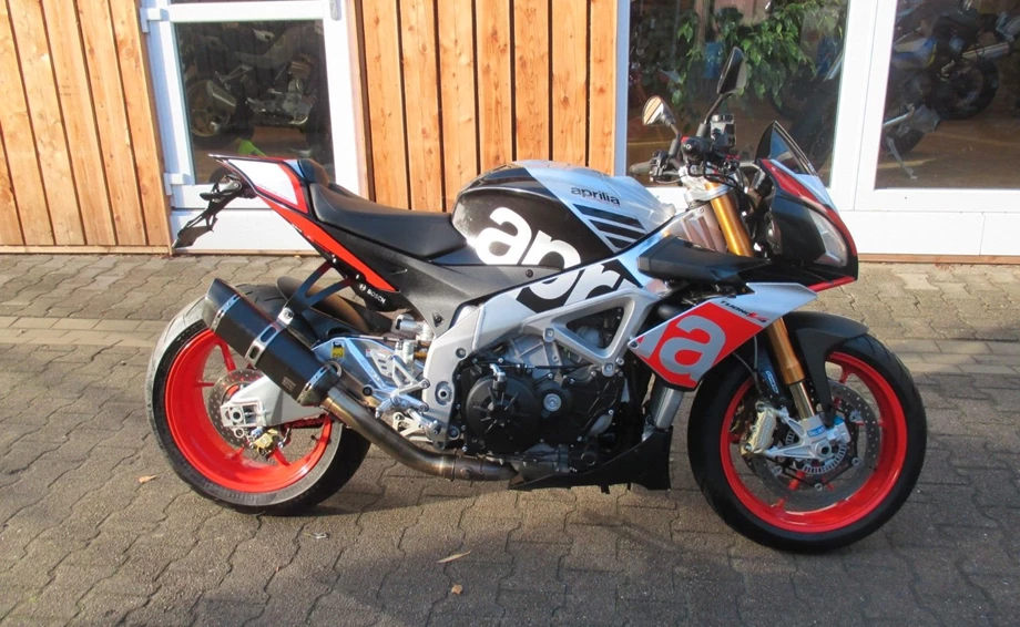 Angebot Aprilia Tuono V4 1100 Factory Bild 2: Angebot Aprilia Tuono V4 1100 Factory