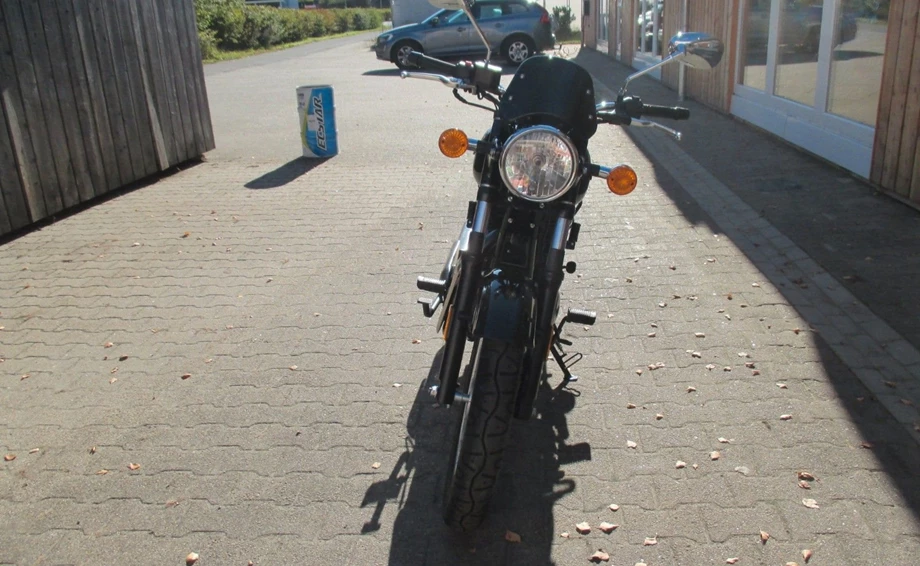 Angebot Benelli Imperiale 400 Bild 7: Angebot Benelli Imperiale 400