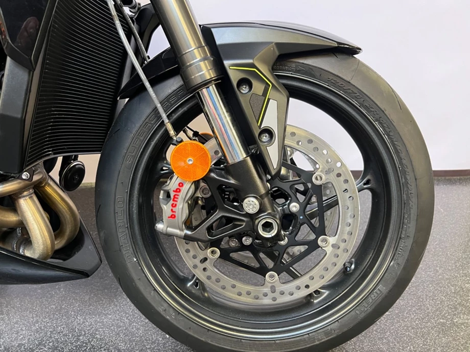 Angebot Triumph Street Triple 765 RS Bild 8: Angebot Triumph Street Triple 765 RS