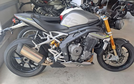Gebrauchtmotorrad Triumph Speed Triple 1200 RS - Bild 6
