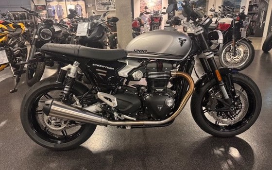 Gebrauchtmotorrad Triumph Speed Twin 1200 - Bild 2