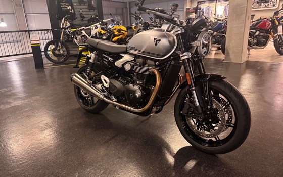 Gebrauchtmotorrad Triumph Speed Twin 1200 - Bild 6