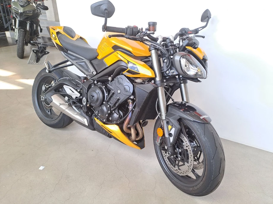 Angebot Triumph Street Triple RS Bild 2: Angebot Triumph Street Triple RS