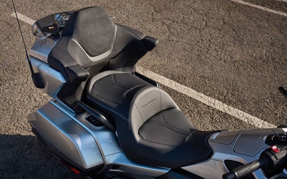 Neufahrzeug Honda GL 1800 Goldwing Tour DCT - Bild 4