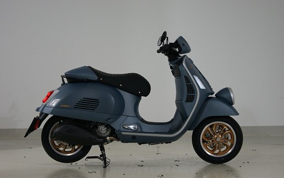 Neufahrzeug Vespa GTV 310 Officina 8 - Bild 2 Neufahrzeug Vespa GTV 310 Officina 8 - Bild 2