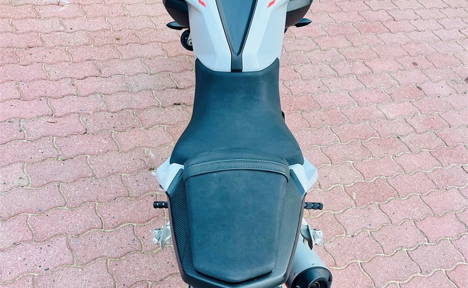 Angebot Yamaha MT-125 Bild 4: Angebot Yamaha MT-125