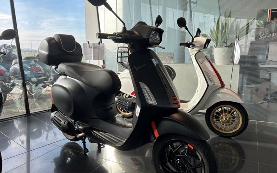 Gebrauchtmotorrad Vespa Sprint 50 S - Bild 1