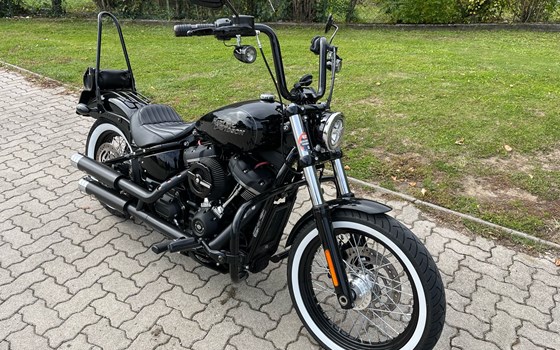 Gebrauchtmotorrad Harley-Davidson Softail Street Bob FXBB - Bild 12 Gebrauchtmotorrad Harley-Davidson Softail Street Bob FXBB - Bild 12