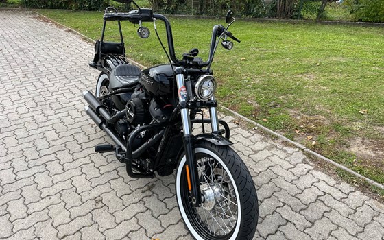 Gebrauchtmotorrad Harley-Davidson Softail Street Bob FXBB - Bild 3 Gebrauchtmotorrad Harley-Davidson Softail Street Bob FXBB - Bild 3