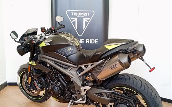 Gebrauchtmotorrad Triumph Speed Triple 1050 - Bild 5