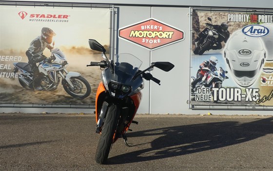 Gebrauchtmotorrad KTM RC 125 - Bild 3