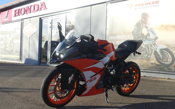 Gebrauchtmotorrad KTM RC 125 - Bild 4