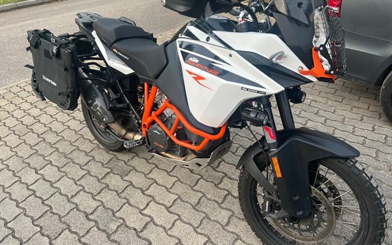 Gebrauchtmotorrad KTM 1090 Adventure R - Bild 1 Gebrauchtmotorrad KTM 1090 Adventure R - Bild 1