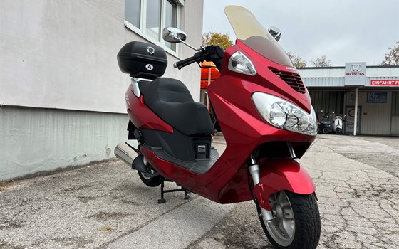 Gebrauchtmotorrad Daelim Freewing 125 - Bild 2 Gebrauchtmotorrad Daelim Freewing 125 - Bild 2