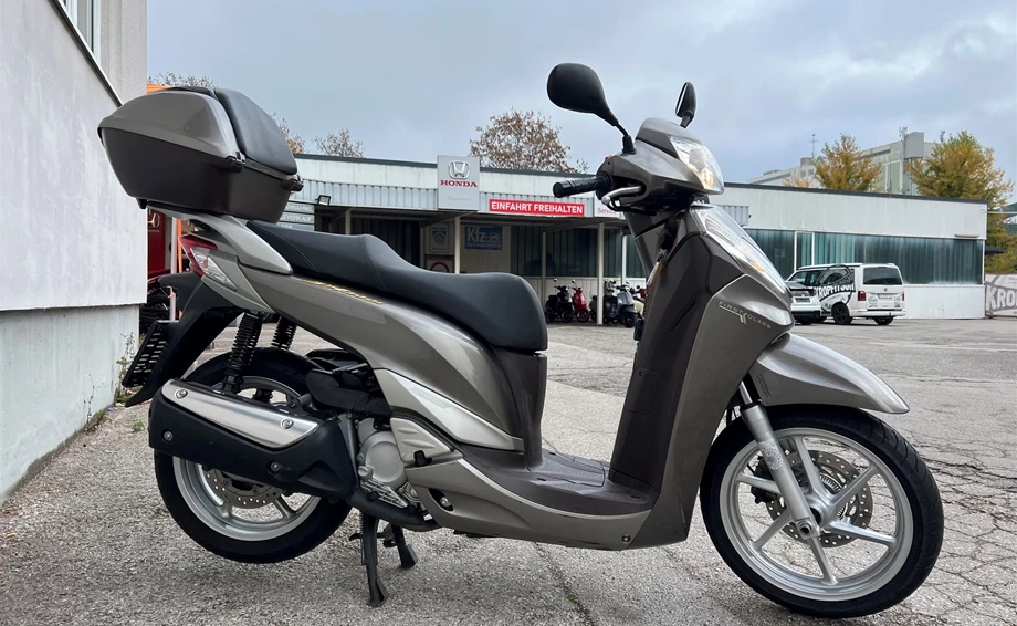 Angebot Honda SH300i Bild 3: Angebot Honda SH300i