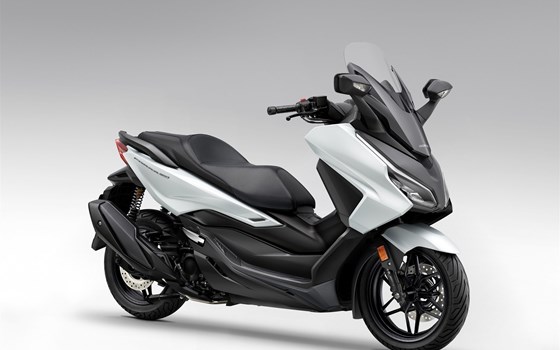 Neufahrzeug Honda Forza 350 - Bild 7 Neufahrzeug Honda Forza 350 - Bild 7