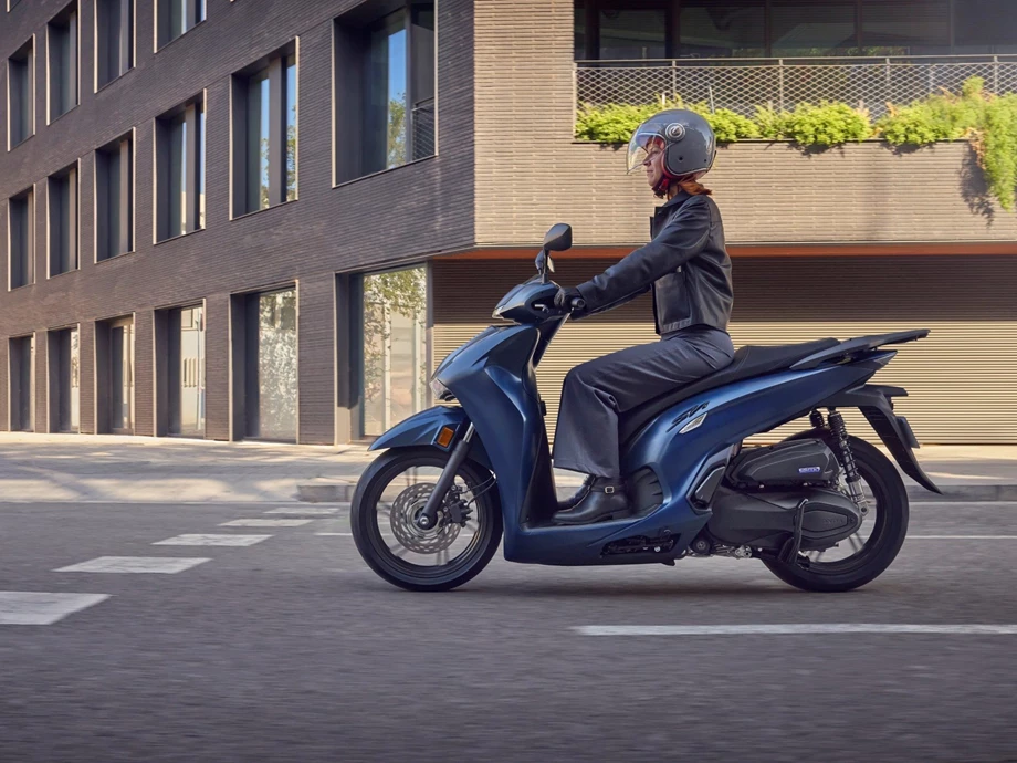 Angebot Honda SH350i Bild 5: Angebot Honda SH350i