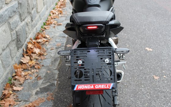 Gebrauchtmotorrad Honda CB650R - Bild 7 Gebrauchtmotorrad Honda CB650R - Bild 7