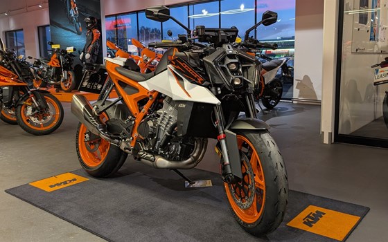 Neufahrzeug KTM 990 Duke R - Bild 1