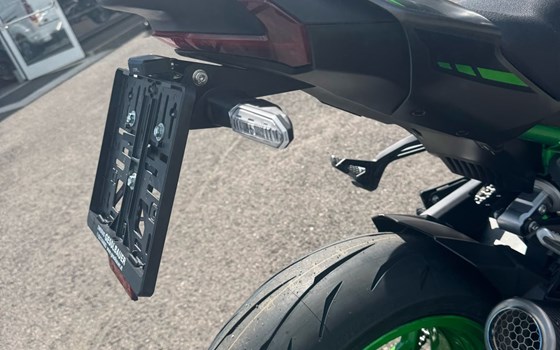 Neufahrzeug Kawasaki Z900 - Bild 8 Neufahrzeug Kawasaki Z900 - Bild 8